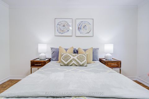 Photo 34 at 214 William Roe Boulevard, Central Newmarket, Newmarket Photo 34 at 214 William Roe Boulevard, Central Newmarket, Newmarket