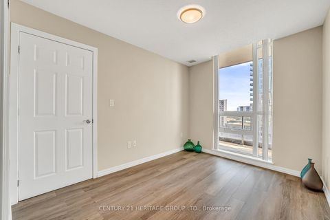 Photo 16 at 905 - 70 Forest Manor Road, Henry Farm, Toronto