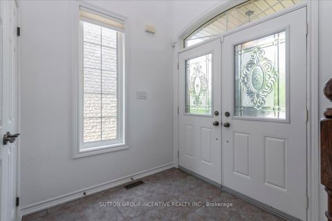 Photo 3 at 169 Birkhall Place, Shore, Barrie