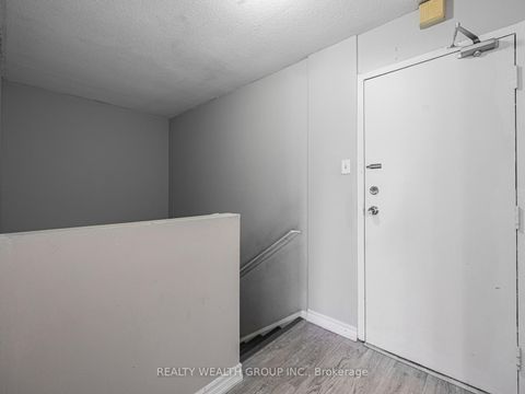 Photo 14 at 306 - 4062 Lawrence Avenue, West Hill, Toronto