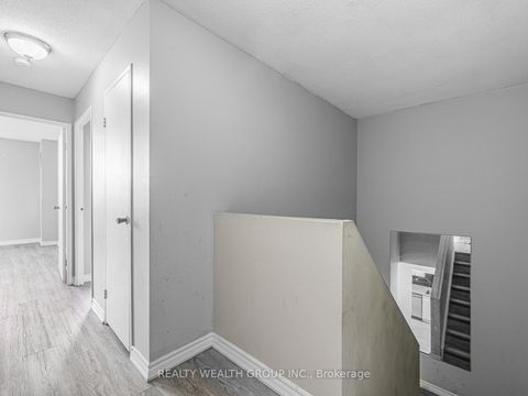 Photo 15 at 306 - 4062 Lawrence Avenue, West Hill, Toronto