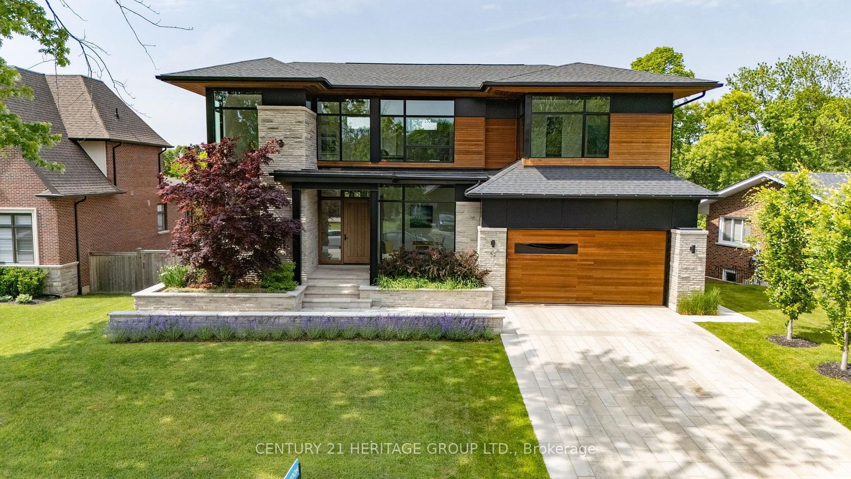 52 Norman Drive, King City, King 