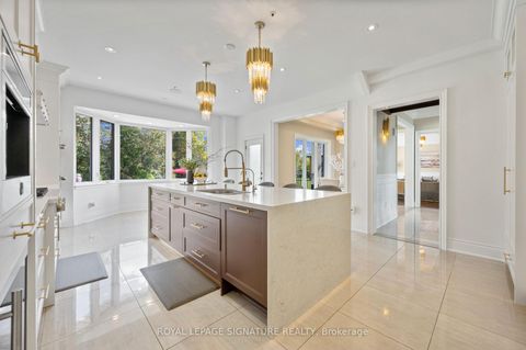 Photo 13 at 75 Rachelle Court, Kleinburg, Vaughan