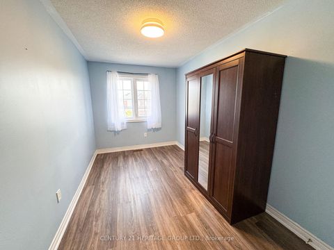 Photo 16 at 47 Christephen Crescent, Rouge Woods, Richmond Hill