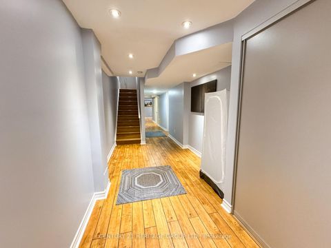 Photo 18 at 47 Christephen Crescent, Rouge Woods, Richmond Hill