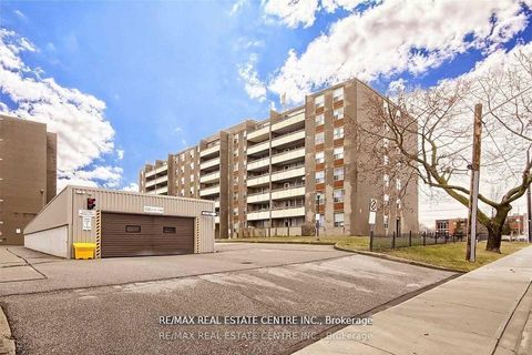Photo 1 at 504 - 3621 Lakeshore Boulevard, Long Branch, Toronto