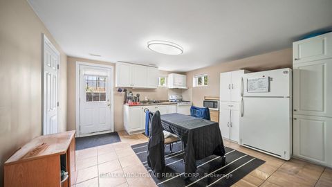 Photo 27 at 517 Pinegrove Road, WO West, Oakville