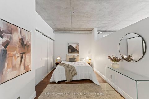 Photo 10 at 204 - 42 Camden Street, Waterfront Communities C1, Toronto