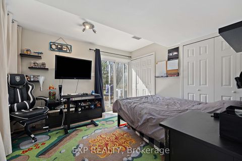 Photo 27 at 28 - 1250 Marlborough Court, CP College Park, Oakville