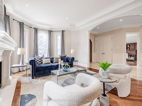 Photo 9 at 12 Orlon Crescent, South Richvale, Richmond Hill