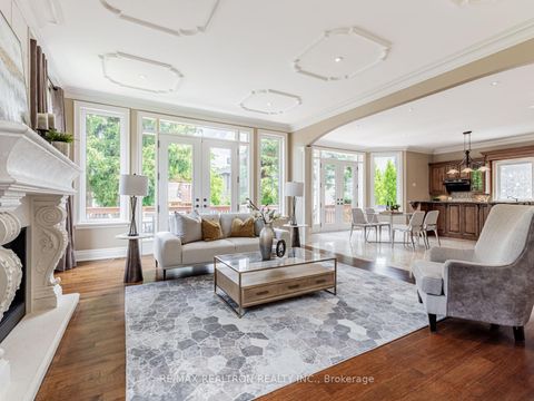 Photo 14 at 12 Orlon Crescent, South Richvale, Richmond Hill