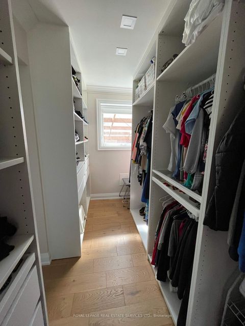 Photo 18 at 12 Warlingham Court, West Deane, Toronto