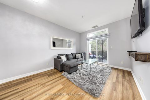 Photo 7 at 107 - 3560 St Clair Avenue E, Kennedy Park, Toronto