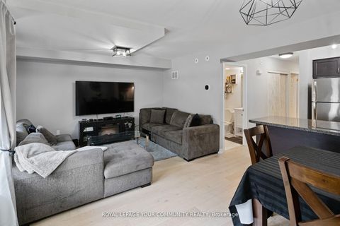 Photo 4 at 1035 - 55 George Appleton Way, CFB, Toronto