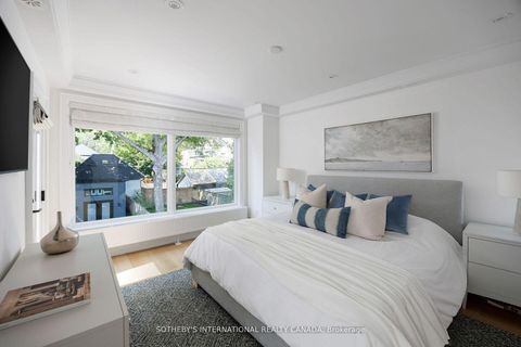 Photo 13 at 12 Hewitt Avenue, Swansea, Toronto