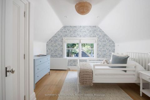 Photo 28 at 12 Hewitt Avenue, Swansea, Toronto