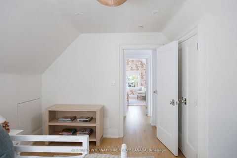 Photo 29 at 12 Hewitt Avenue, Swansea, Toronto
