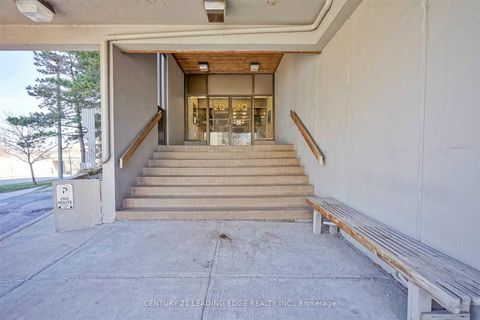 Photo 2 at 805 - 20 Speers Road, QE Queen Elizabeth, Oakville