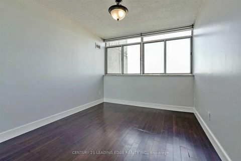 Photo 18 at 805 - 20 Speers Road, QE Queen Elizabeth, Oakville