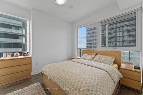 Photo 9 at 1004 - 95 Oneida Crescent, Langstaff, Richmond Hill