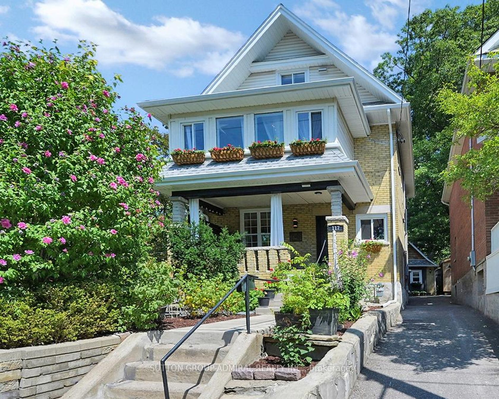 117 BELLHAVEN Road, Woodbine Corridor, Toronto 