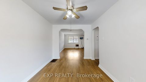 Photo 6 at 138 Park Street, Cliffside, Toronto