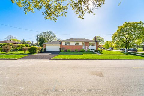 Photo 3 at 16 Bethwin Place, Richview, Toronto