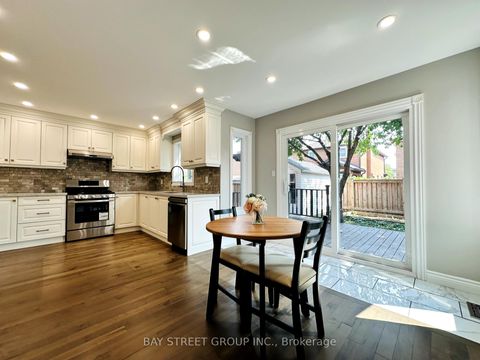 Photo 7 at 7 San Marko Place, East Woodbridge, Vaughan