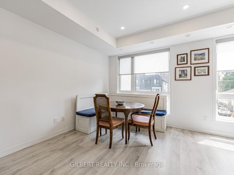 Photo 9 at 9 - 10 marquette Avenue, Lawrence, Toronto