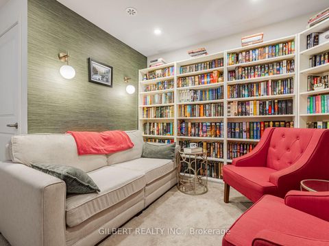 Photo 14 at 9 - 10 marquette Avenue, Lawrence, Toronto