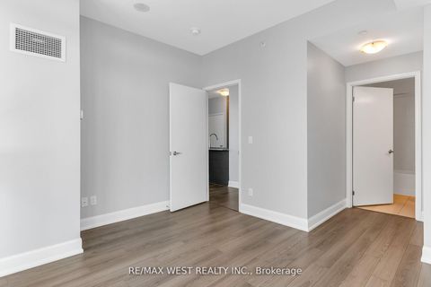 Photo 18 at 2605 - 2910 Highway 7, Concord, Vaughan