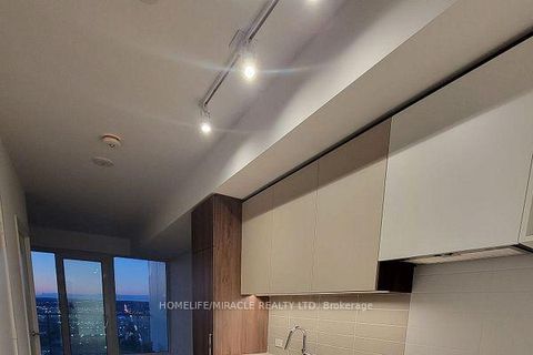 Photo 6 at 3907 - 7890 Jane Street, Concord, Vaughan