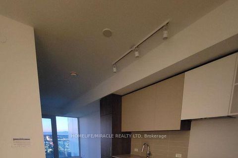 Photo 7 at 3907 - 7890 Jane Street, Concord, Vaughan
