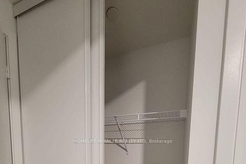 Photo 12 at 3907 - 7890 Jane Street, Concord, Vaughan