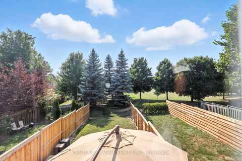 Photo 5 at 12 Stiles Avenue, Bayview Wellington, Aurora