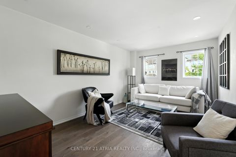 Photo 8 at 12 Stiles Avenue, Bayview Wellington, Aurora