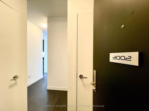 Photo 2 at 3002 - 8 Eglinton Avenue E, Mount Pleasant West, Toronto