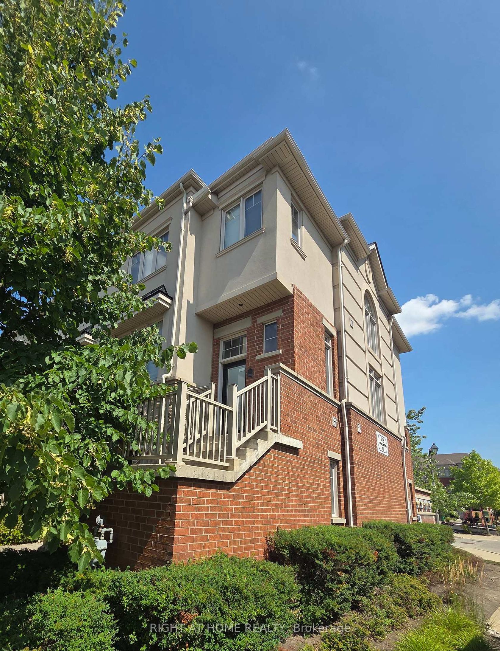 1 - 5715 Tenth Line W, Churchill Meadows, Mississauga 