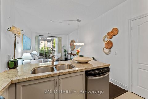 Photo 4 at 113 - 319 Merton Street, Mount Pleasant West, Toronto