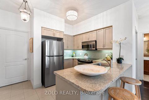 Photo 5 at 113 - 319 Merton Street, Mount Pleasant West, Toronto