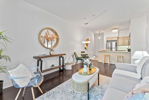 Photo 13 at 113 - 319 Merton Street, Mount Pleasant West, Toronto