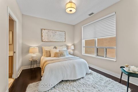Photo 17 at 113 - 319 Merton Street, Mount Pleasant West, Toronto
