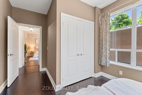 Photo 23 at 113 - 319 Merton Street, Mount Pleasant West, Toronto