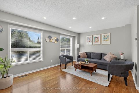 Photo 1 at 45 Baywell Crescent, Bayview Wellington, Aurora