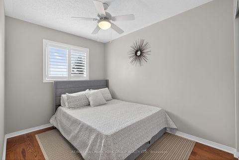 Photo 8 at 45 Baywell Crescent, Bayview Wellington, Aurora