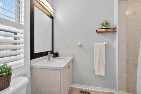 Photo 11 at 45 Baywell Crescent, Bayview Wellington, Aurora