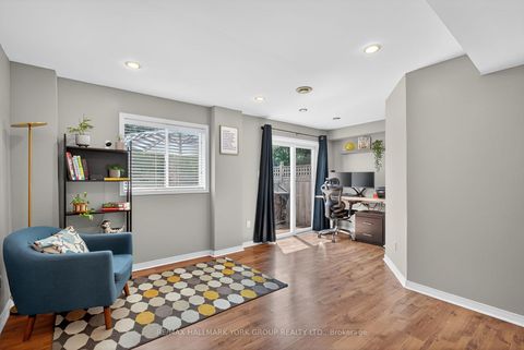 Photo 14 at 45 Baywell Crescent, Bayview Wellington, Aurora