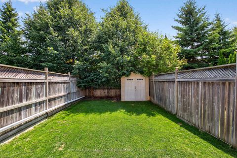 Photo 18 at 45 Baywell Crescent, Bayview Wellington, Aurora