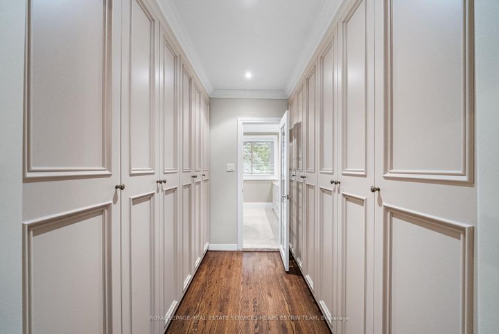 Photo 18 at 68 Montressor Drive, Windfields, Toronto