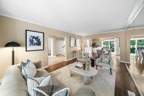 Photo 7 at 68 Montressor Drive, Windfields, Toronto